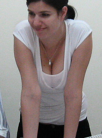 Downblouse/Cleavage 1 - Photo 16