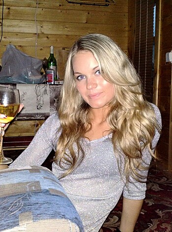 Cute and Sexy Blonde Babe 1 - Photo 45