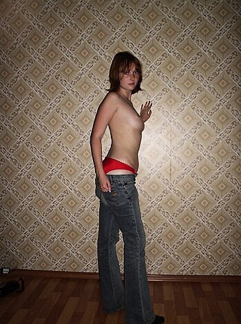 Horny Amateur Girlfriend 14 - Photo 9