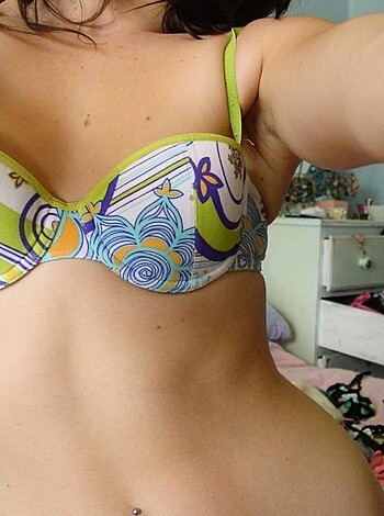 Naked Amateur Teen Girlfriend 15 - Photo 4