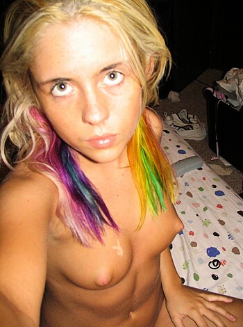 Cute Amateur Teen Girlfriend 16 - Photo 34