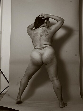 stretch marked belly and fat ass - Photo 89