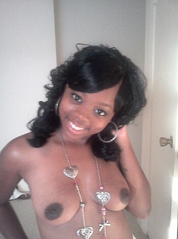Alaya Johnson - Photo 9