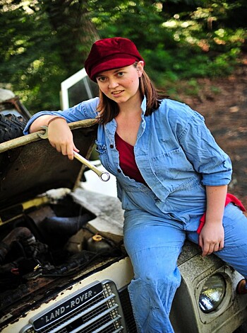 overalls - tits out - Photo 4