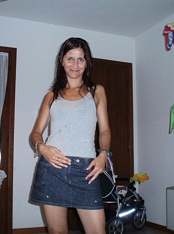 Young mom - Photo 2