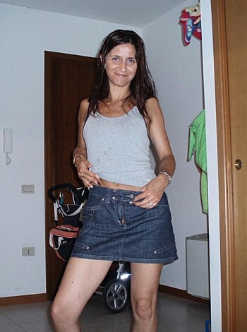 Young mom - Photo 3