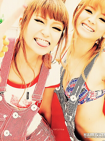 Thank God Its Summer - Sexy Girls Starting The Summer 2012 - Photo 34