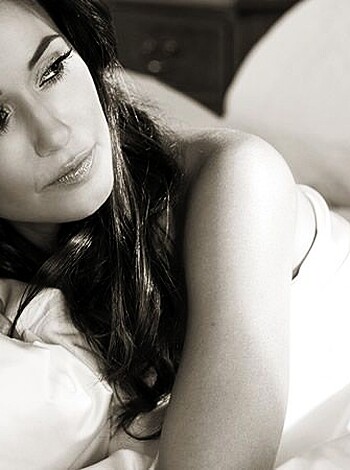 Emmanuelle Chriqui's Hotess For Your Viewing Pleasure - Photo 31