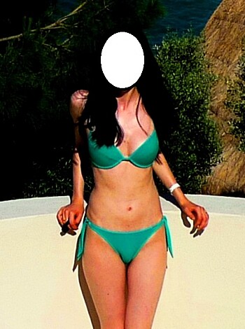 "Bikini-clad babe."