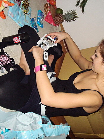 Cute girlfriend get fucked at home - Photo 51