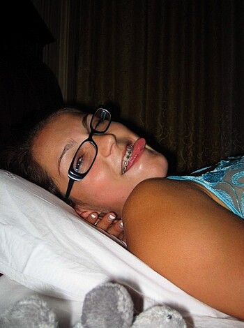 Cute girlfriend get fucked at home - Photo 97