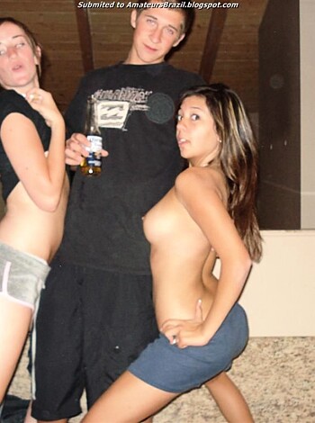 College Teens Party - Photo 43