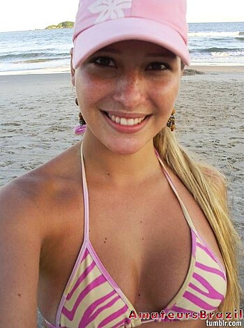 Hot Brazilian Teen Stolen Pics - Photo 7