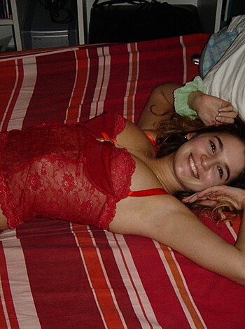 Hairy pussy - Photo 4