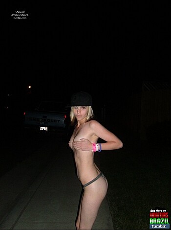 F*cking sh*t, this bitch is f*ckin' nude and standin' like a motherf*ckin' badass on the goddamn street.