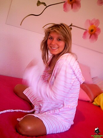 Cellphone Hacked - Sexy Teen from Russia shows her hot Body - Photo 25