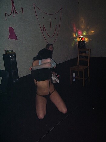 Party Girls - Valentine striptease and bodypainting - Photo 12