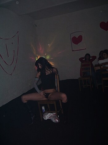 Party Girls - Valentine striptease and bodypainting - Photo 7