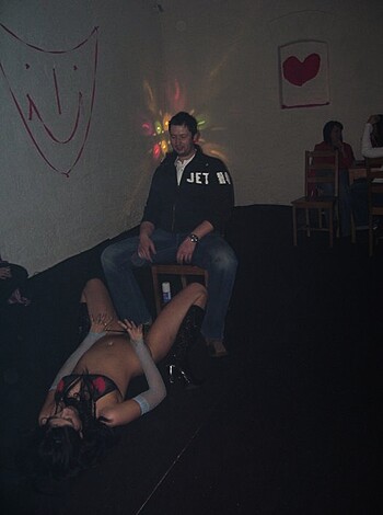 Party Girls - Valentine striptease and bodypainting - Photo 15