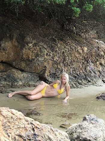 Cute German blonde posing nude 89 - Photo 2