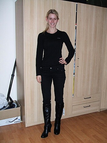 Cute German blonde posing nude 89 - Photo 9