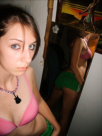 Selfshots - amateur girl - Photo 18
