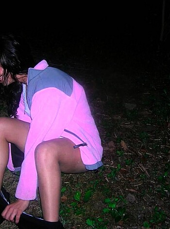Pissing girls - Photo 11