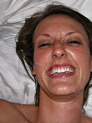 Horny Amateur Girlfriend 5 - Photo 64