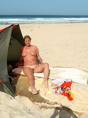 Nudist beach 66 - Photo 40