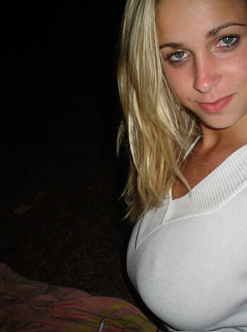 Tamara busty Slovenian teen - Photo 10