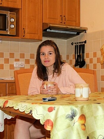 Look at this fuckin bitch, sittin on her fat ass drinkin some damn tea like she owns the place.