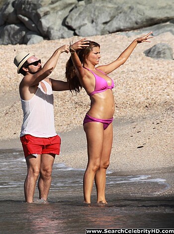 Adriana Lima Amazing Ass and Hot Camel-Toe - celebrity - Photo 64