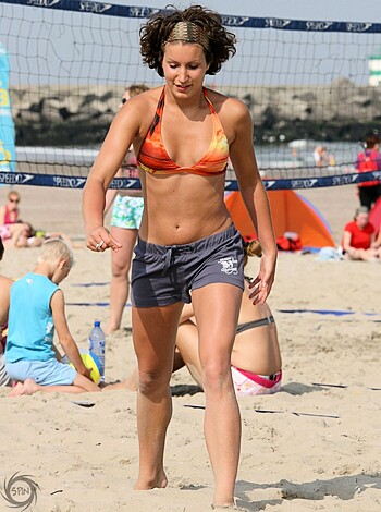 sexy beach volleyball girls - Photo 21