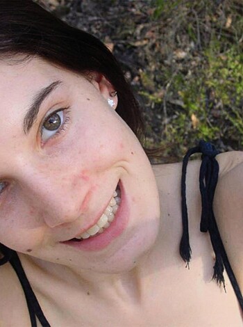 Horny Amateur Teen 12 - Photo 8