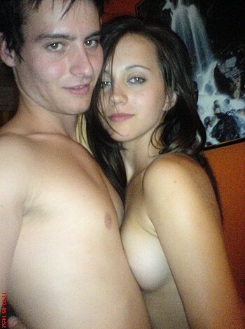 Hot Teenage Couple 23 - Photo 10