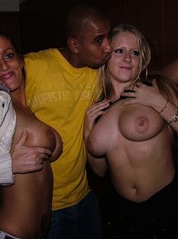 Nightclub Tarts - Photo 9