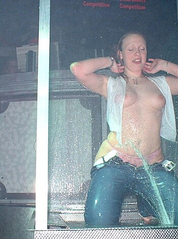 Nightclub Tarts - Photo 37