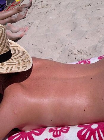 Nice blonde hot vacation beach pix - Photo 77