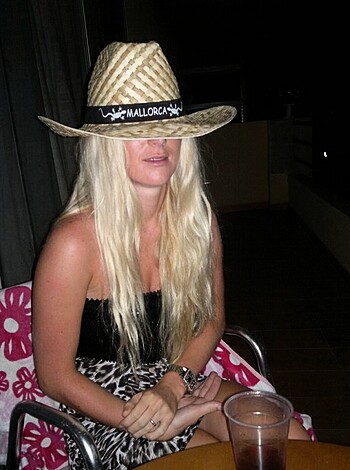 Nice blonde hot vacation beach pix - Photo 91