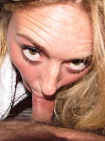 Sexy Amateur Girlfriend 11 - Photo 6
