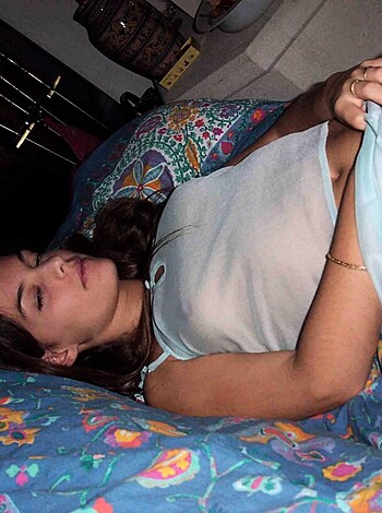 Hot Amateur Brunette 5 - Photo 122