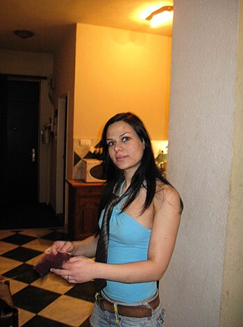 Hot Amateur Teen Fucks 32 - Photo 96