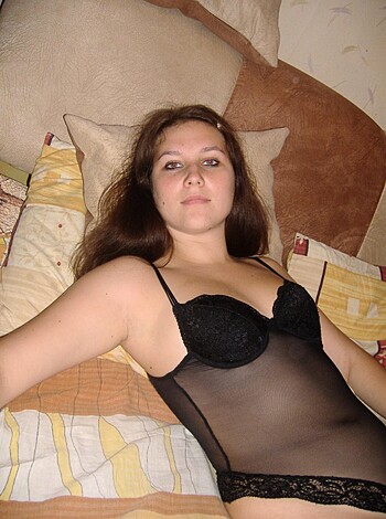 Teen Babe shows her Cunt 3 - Photo 38
