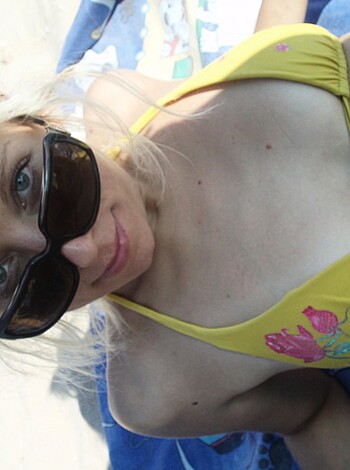 Horny Amateur Blonde 6 - Photo 61