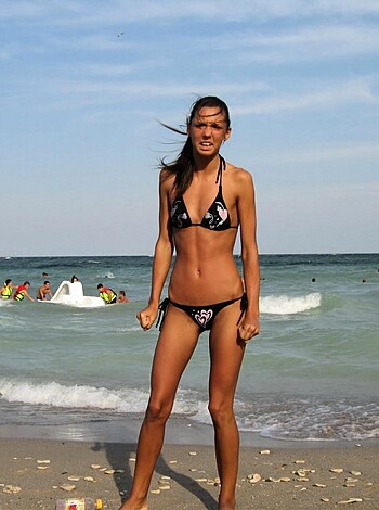 Babe on Vacation 13 - Photo 35
