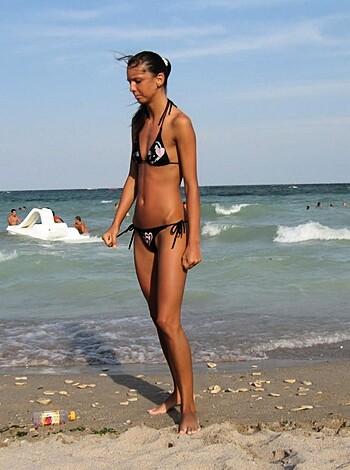 Babe on Vacation 13 - Photo 36