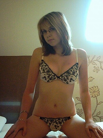 Nude Amateur - Photo 10