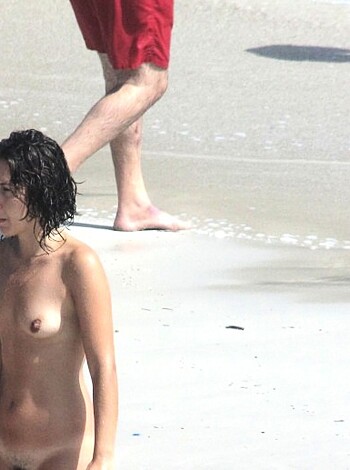 Nudist Beach 06 - Photo 26