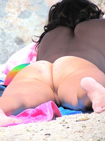 Nudist Beach 06 - Photo 40
