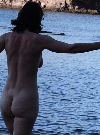Nudist Beach 51 - Photo 18